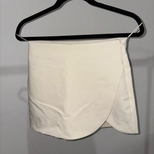 Zara asymmetrical skort size xs